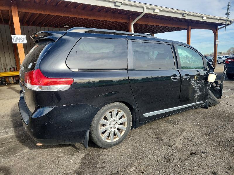 2011 Toyota Sienna xle