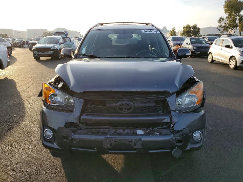 2011 Toyota Rav4 Sport
