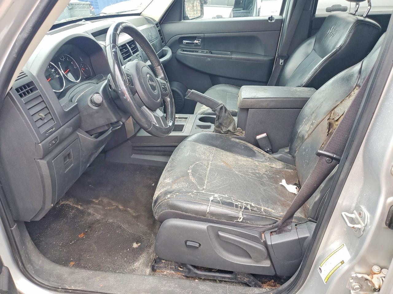 2011 Jeep Liberty Sport