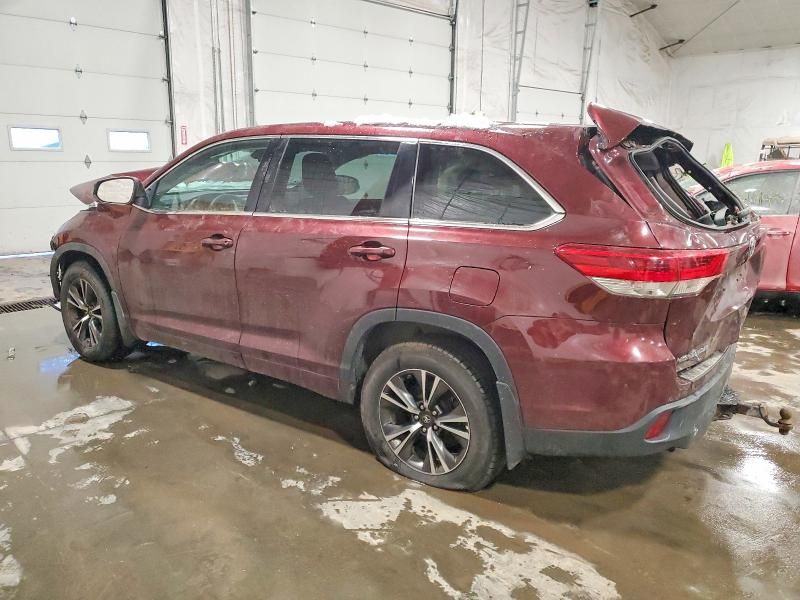 2018 Toyota Highlander le