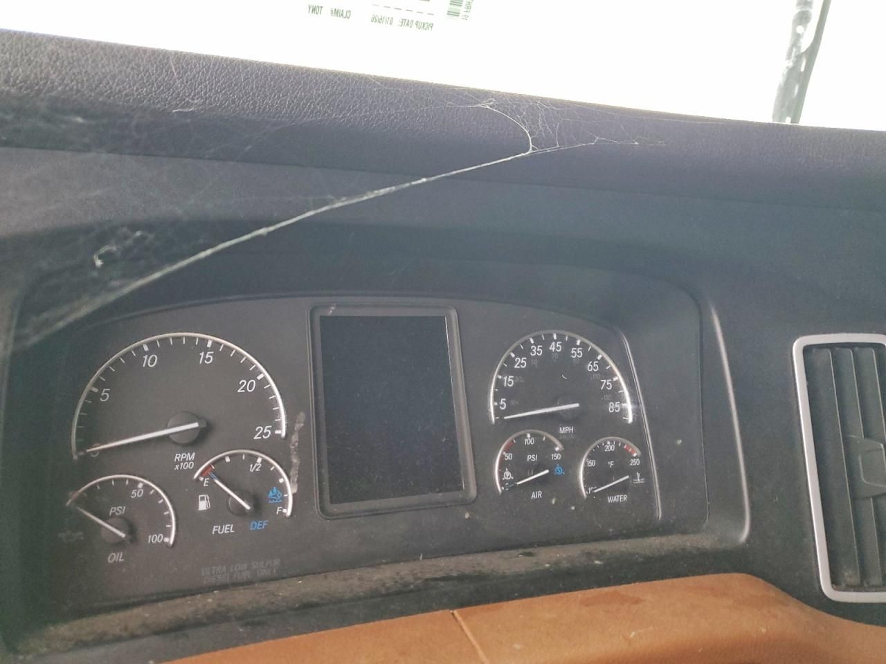 2019 Freightliner Cascadia 126 Semi Truck