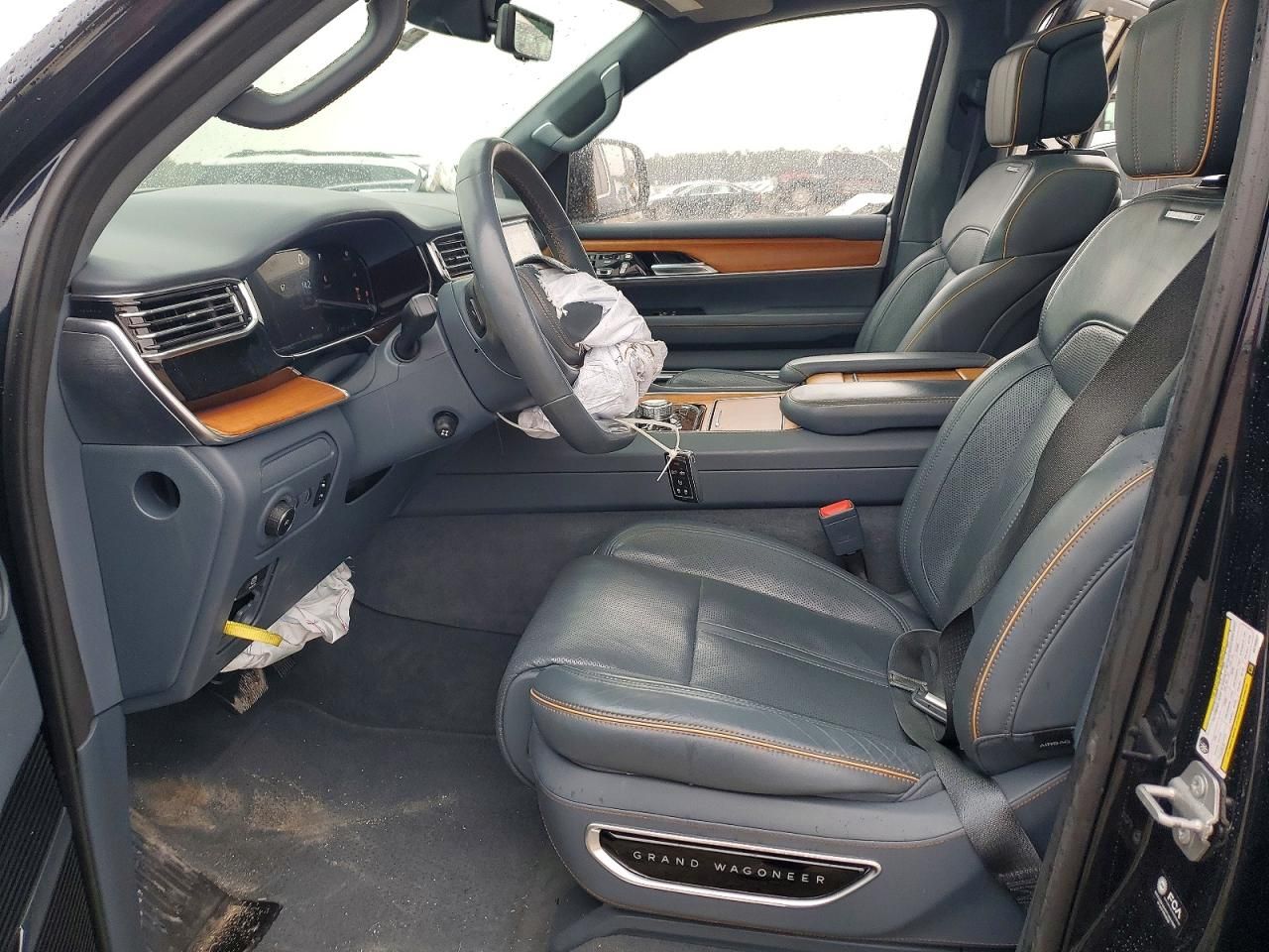 2022 Jeep Grand Wagoneer Series ii