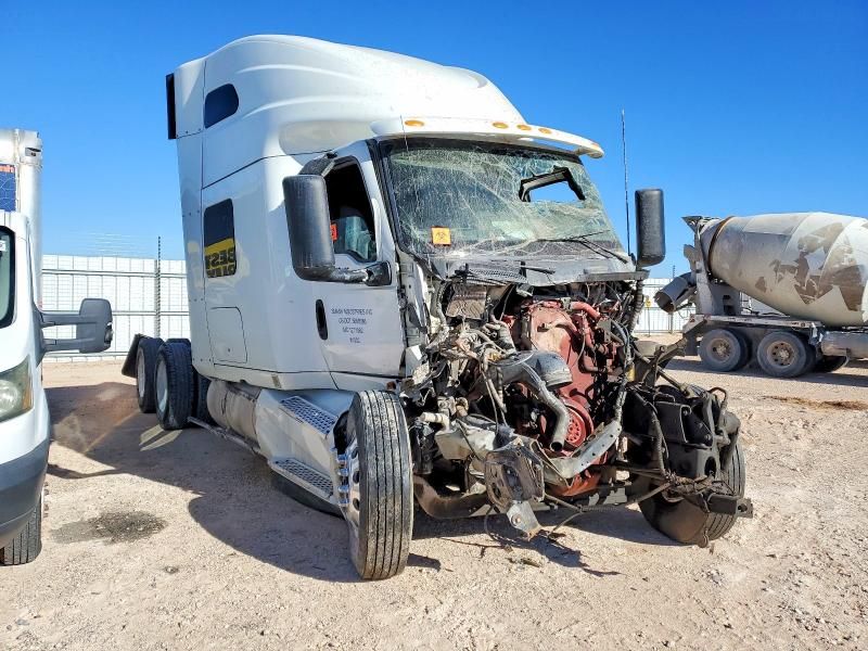 2018 International LT625 Semi Truck