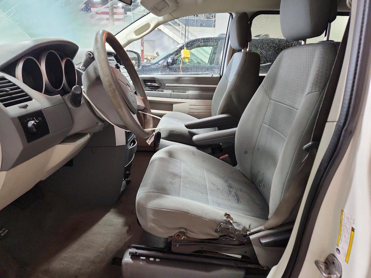2010 Dodge Grand Caravan se