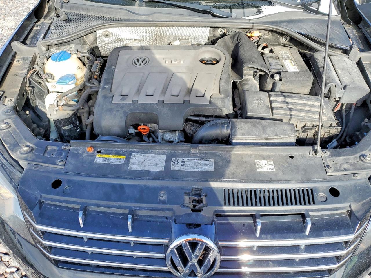 2013 Volkswagen Passat sel