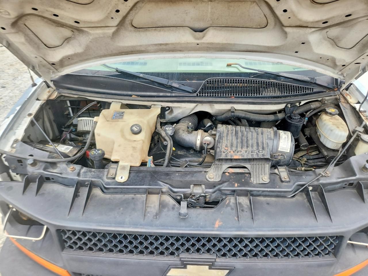 2003 Chevrolet Express 1500 Utility / Service Van