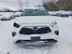 2020 Toyota Highlander Platinum