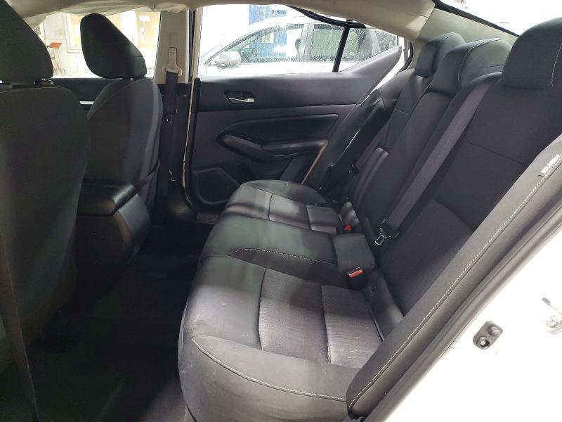 2022 Nissan Altima sv