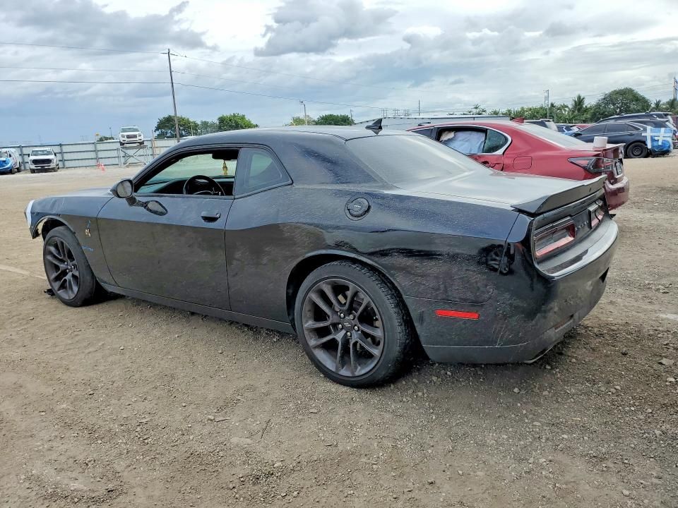 2021 Dodge Challenger r