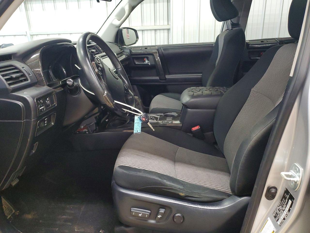 2017 Toyota 4runner SR5