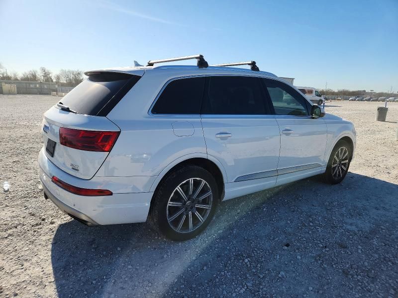 2018 Audi Q7 Premium Plus