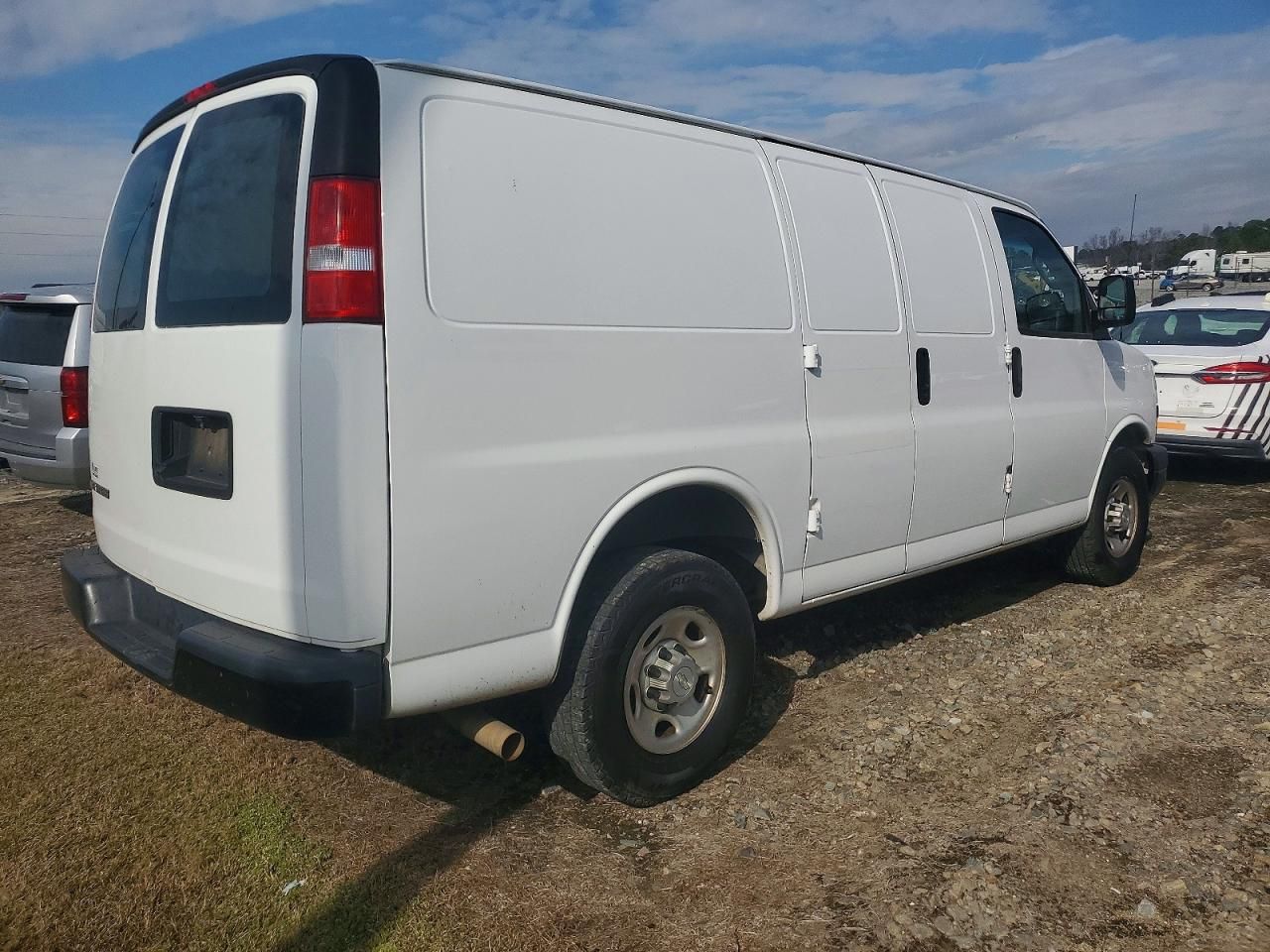 2021 Chevrolet Express G2500