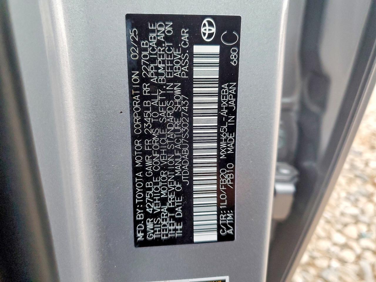 2025 Toyota Prius le