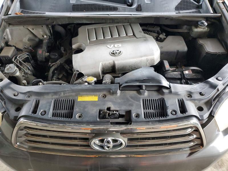 2009 Toyota Highlander Sport