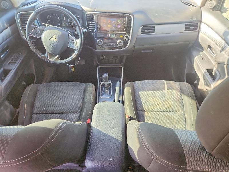 2017 Mitsubishi Outlander se