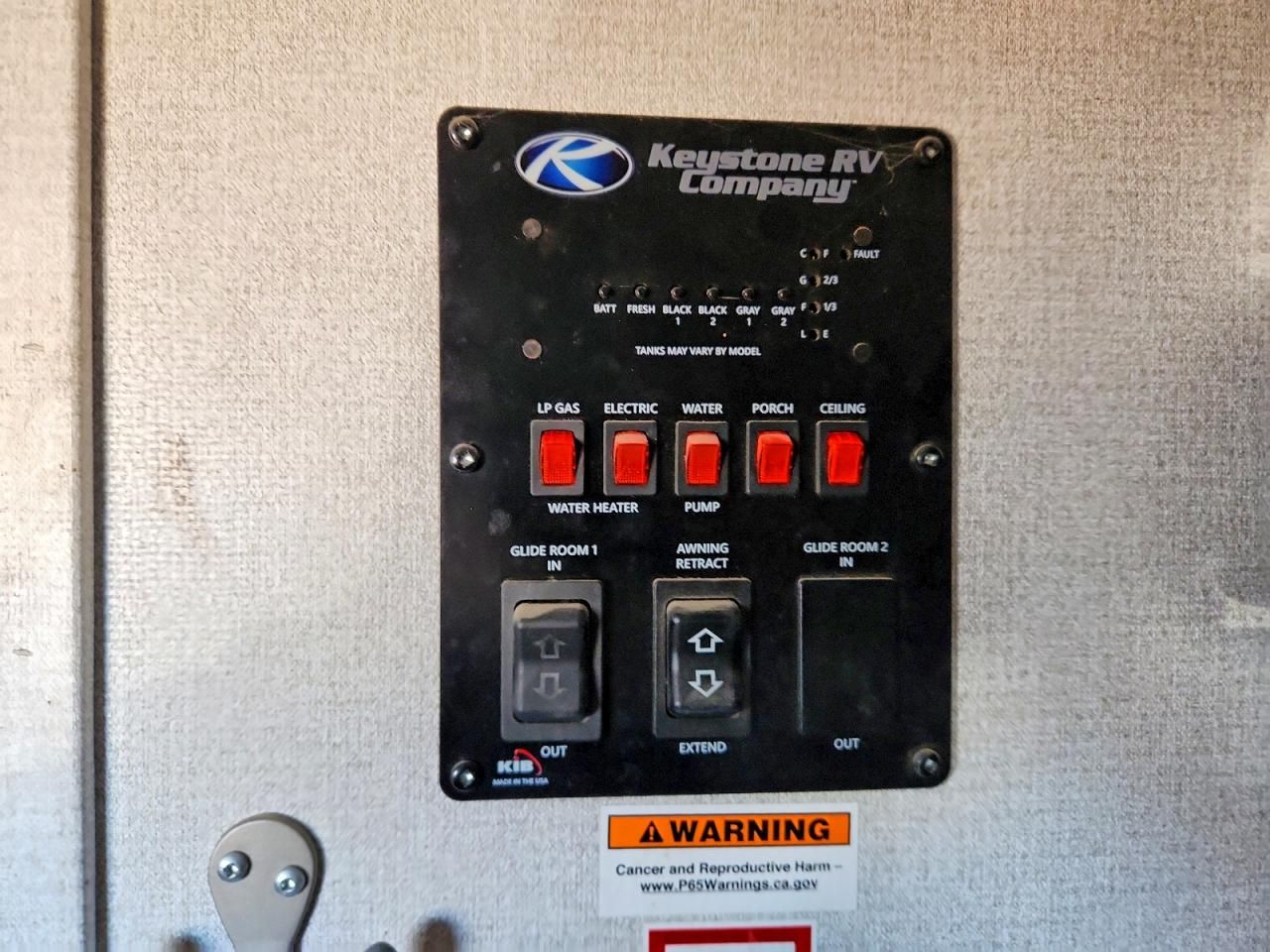 2021 Kutb Hideout 28 Rkswe