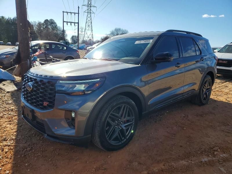 2025 Ford Explorer st