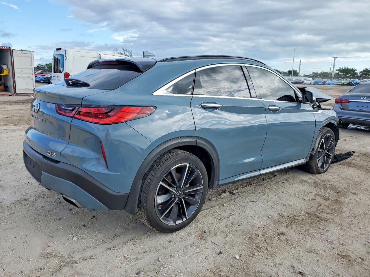 2023 Infiniti Qx55 Essential