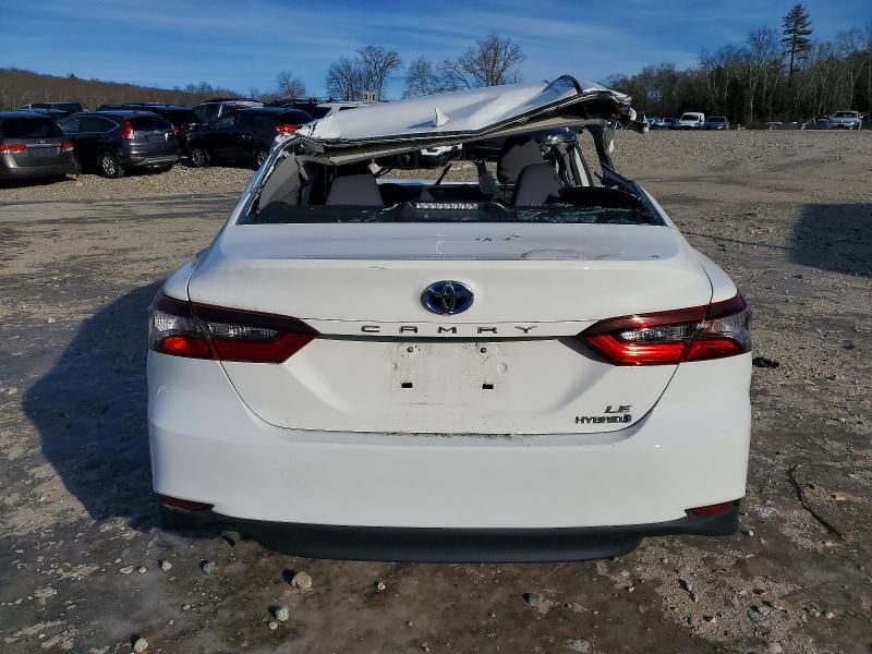 2021 Toyota Camry le