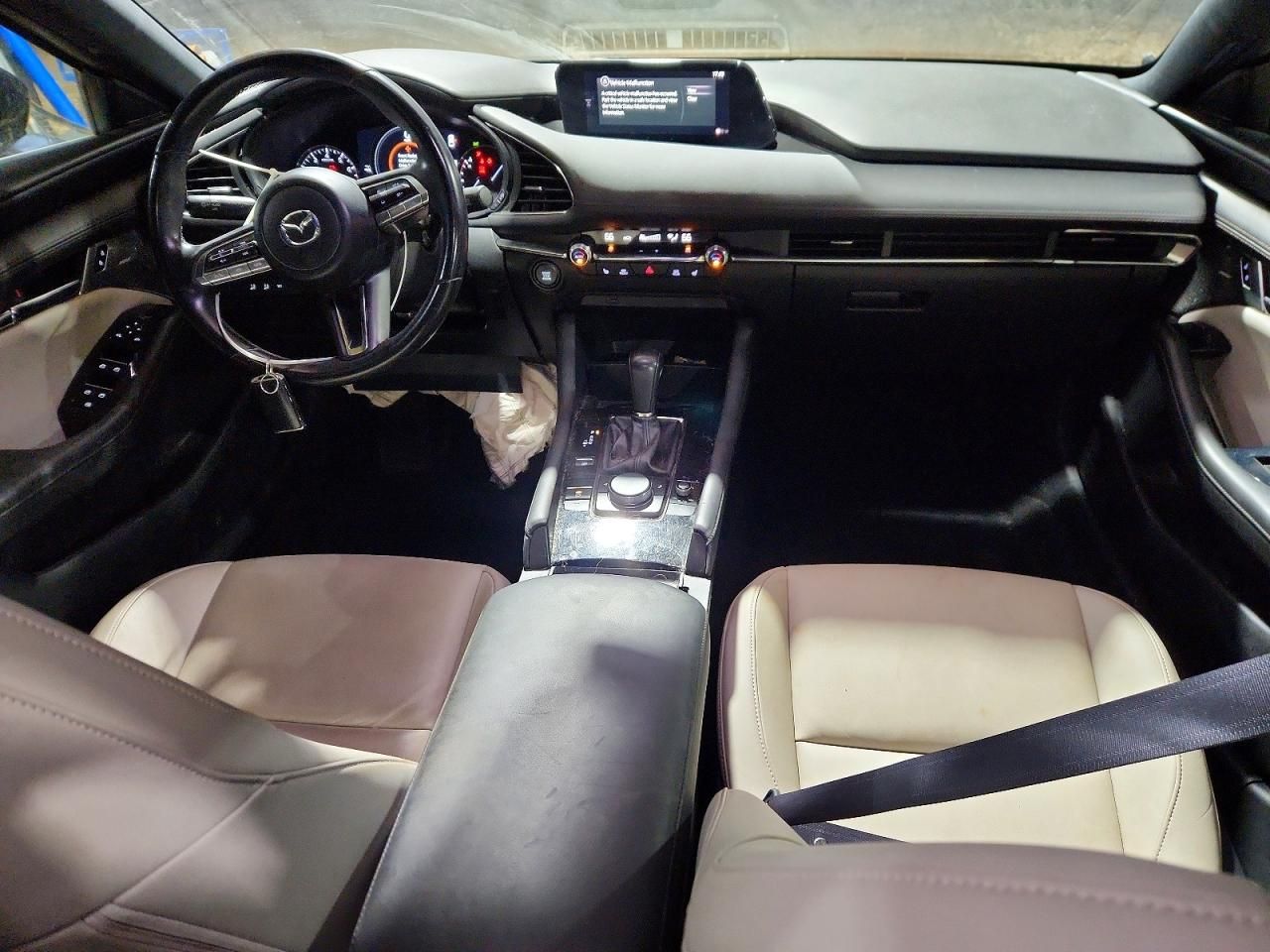 2019 Mazda 3 Preferred