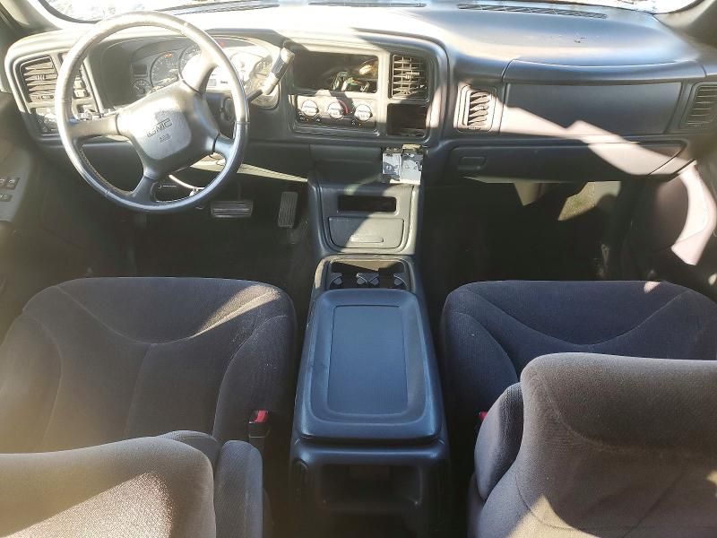 2002 GMC Sierra K2500 Heavy Duty