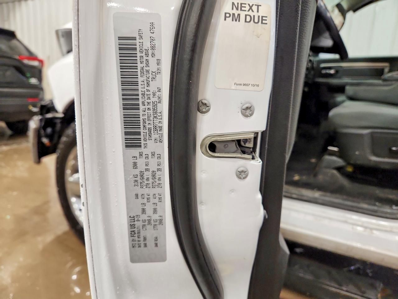 2019 Dodge Ram 1500 Classic slt