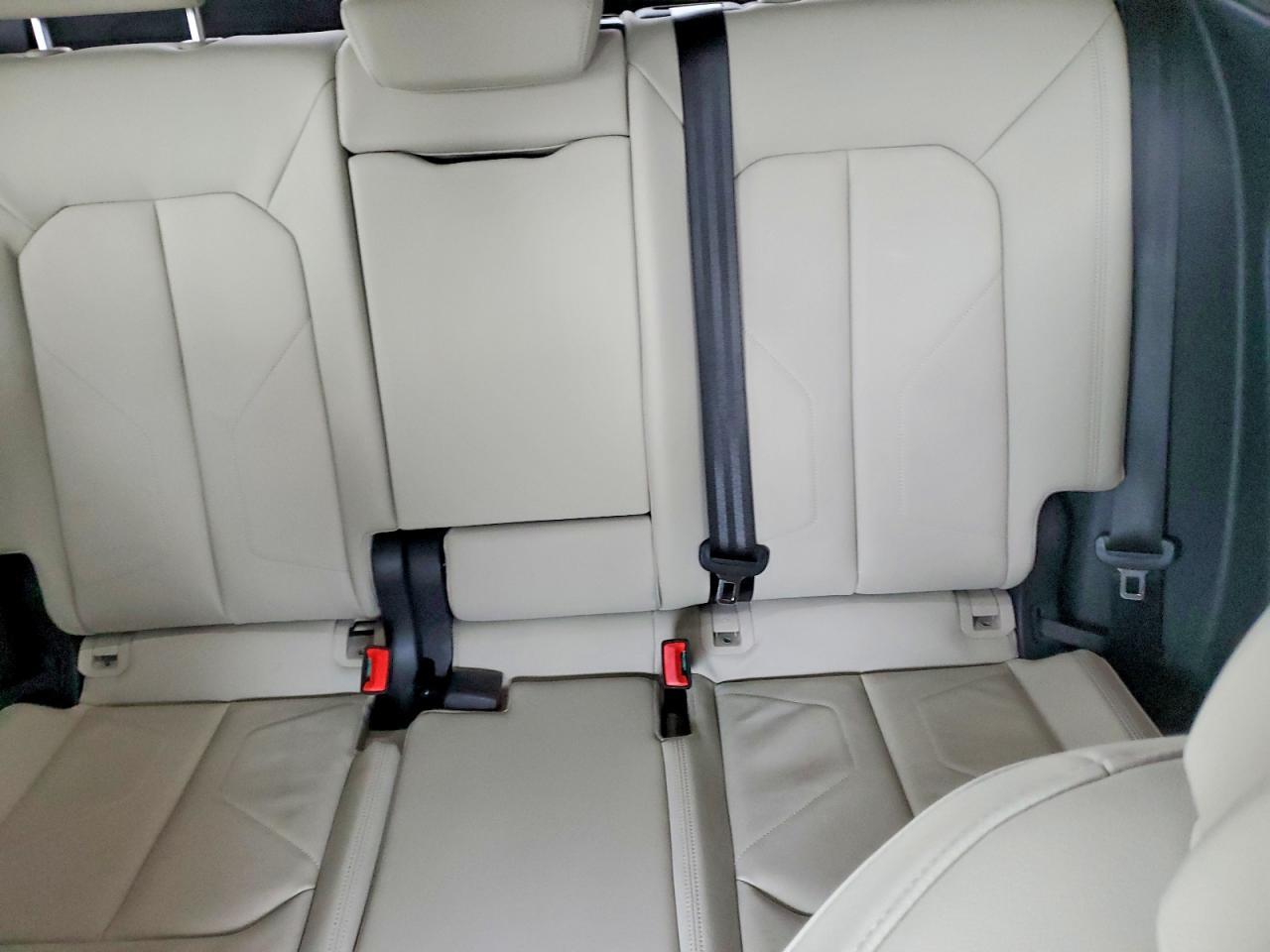 2020 Audi Q3 Premium