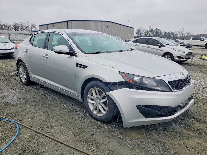 2013 KIA Optima lx