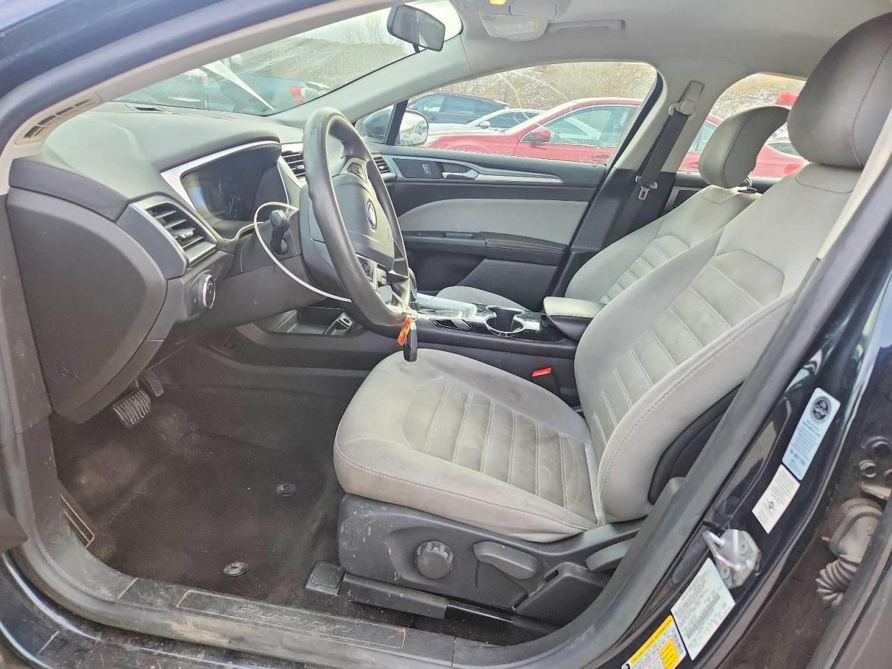 2014 Ford Fusion s
