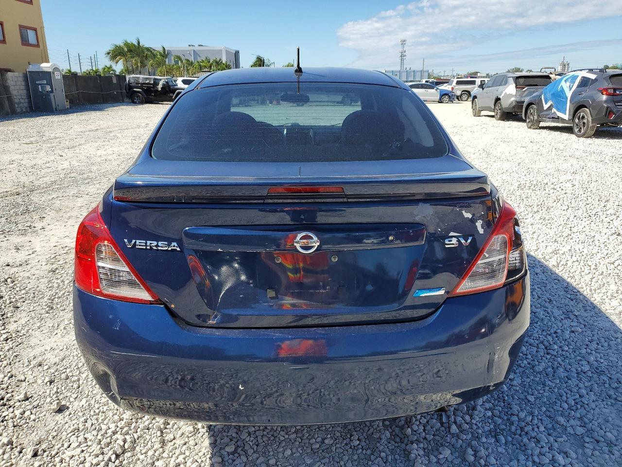 2014 Nissan Versa s