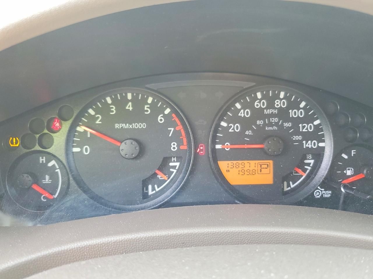 2010 Nissan Frontier Crew cab se