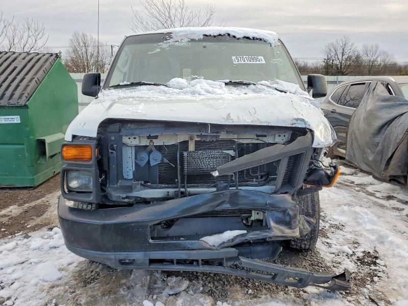 2011 Ford Econoline E250 van