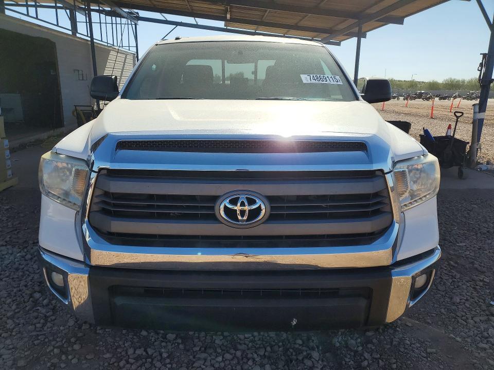 2015 Toyota Tundra Double Cab SR