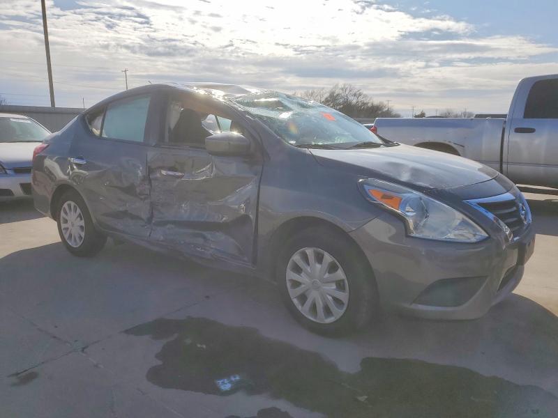 2019 Nissan Versa s