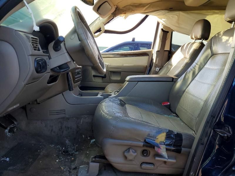 2004 Ford Explorer Eddie Bauer