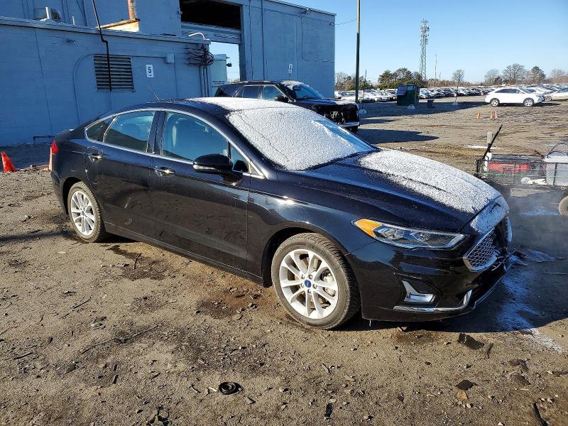 2020 Ford Fusion Titanium