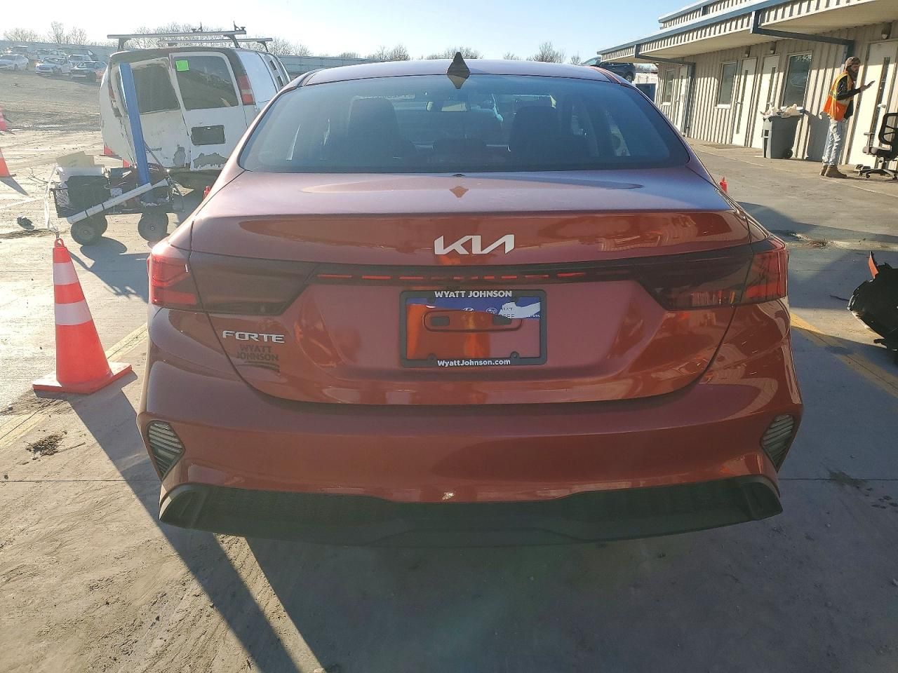 2024 KIA Forte lx