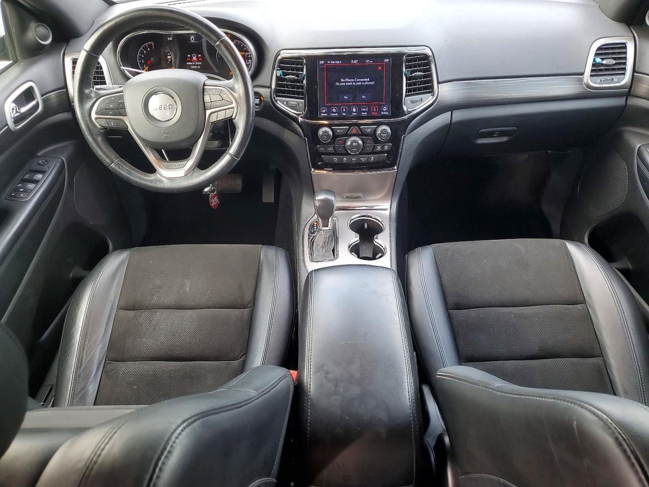 2020 Jeep Grand Cherokee Laredo