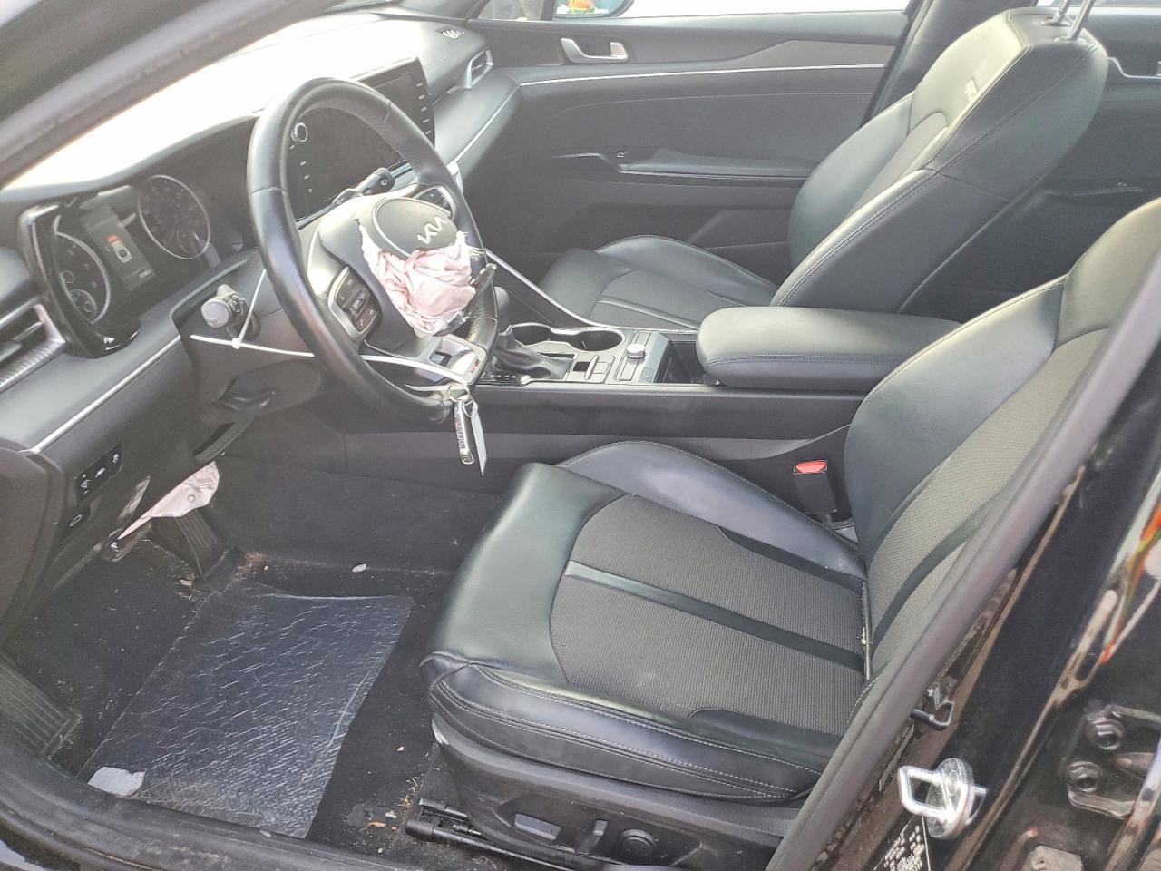 2022 KIA K5 gt Line