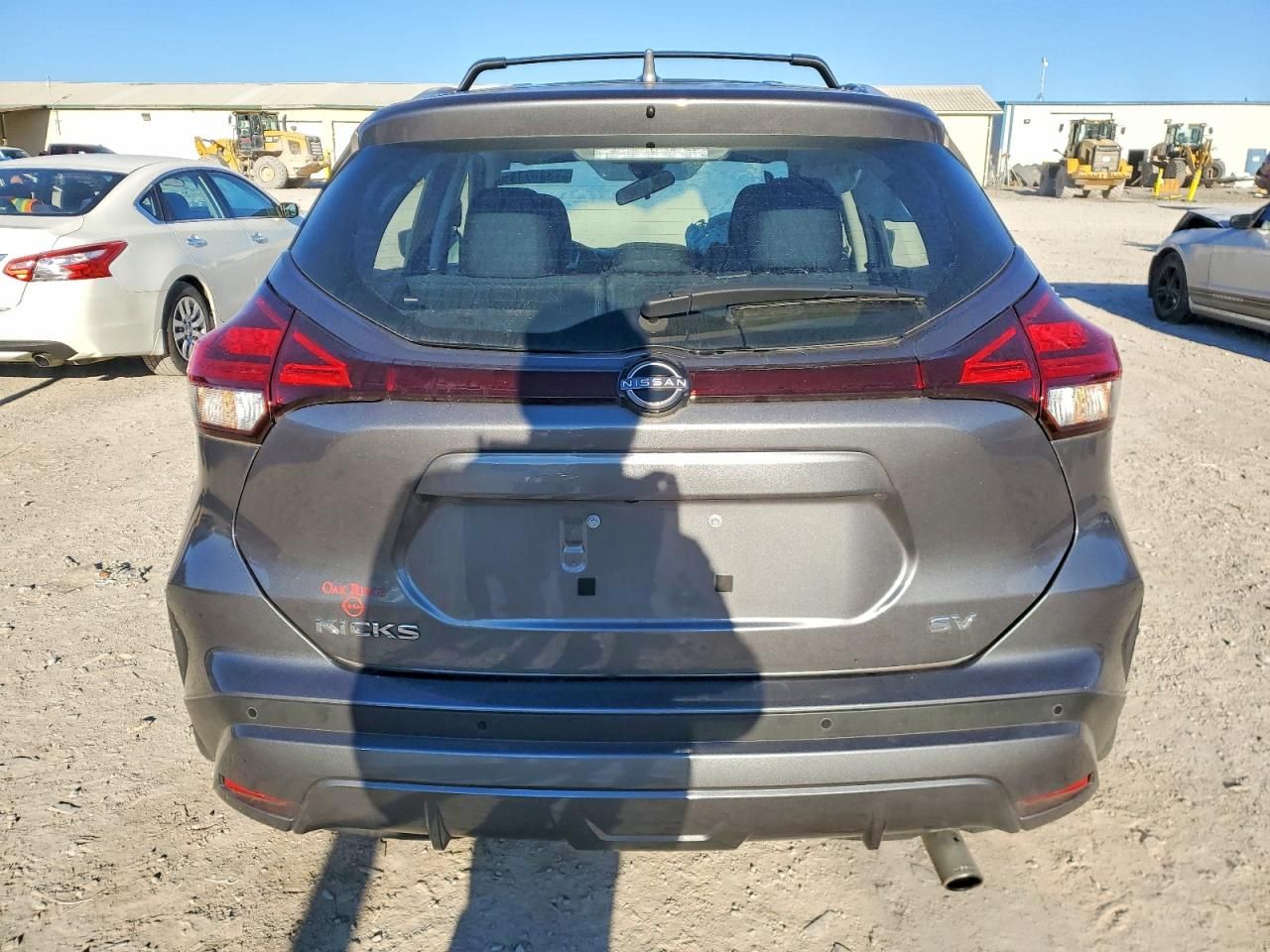 2024 Nissan Kicks sv