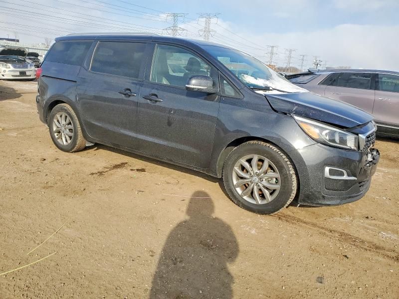 2020 KIA Sedona lx