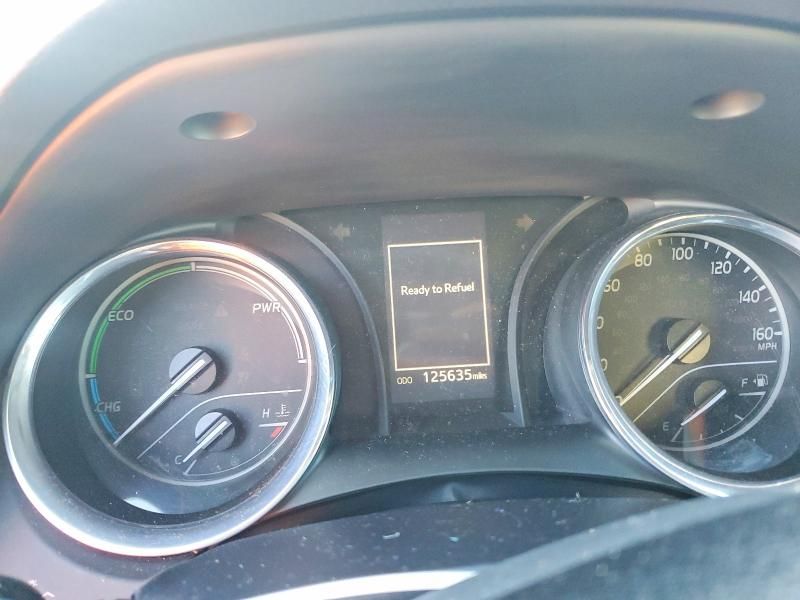 2020 Toyota Camry le