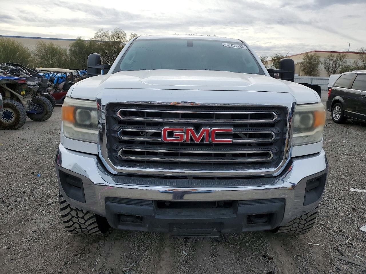2015 GMC Sierra C2500 Heavy Duty