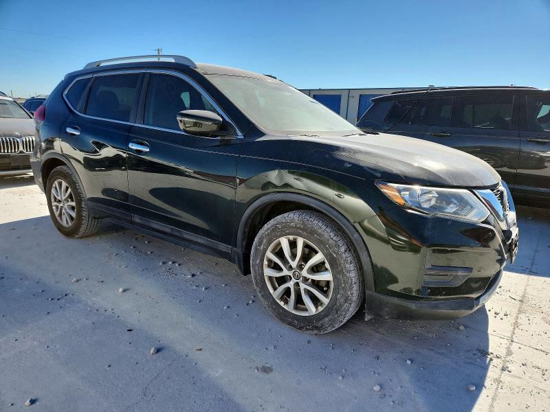 2018 Nissan Rogue sv