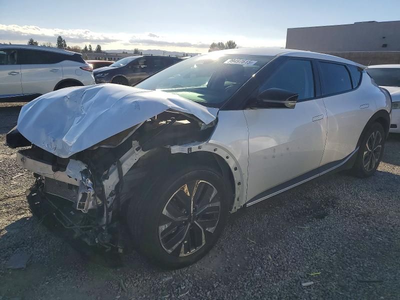 2023 KIA EV6 Light