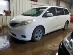 2011 Toyota Sienna le 8-passenger