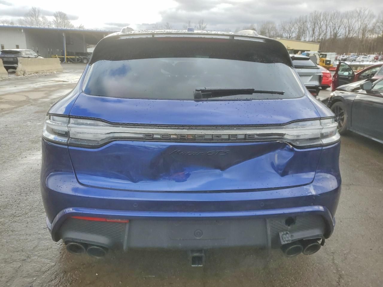 2025 Porsche Macan gts