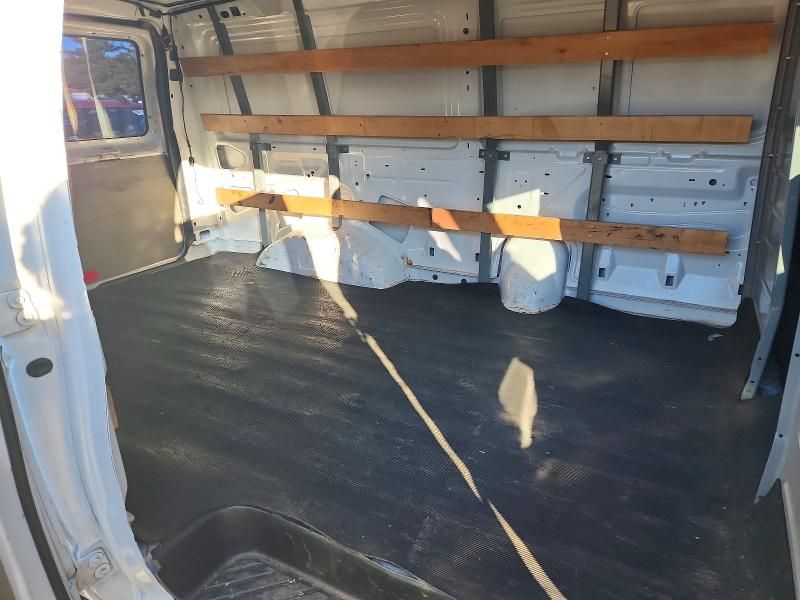 2013 Ford Econoline E250 van