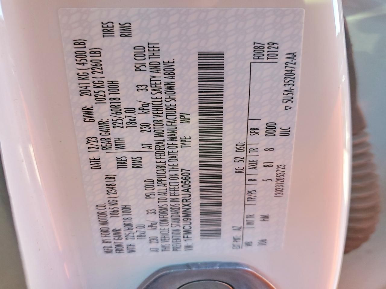 2024 Ford Escape st Line