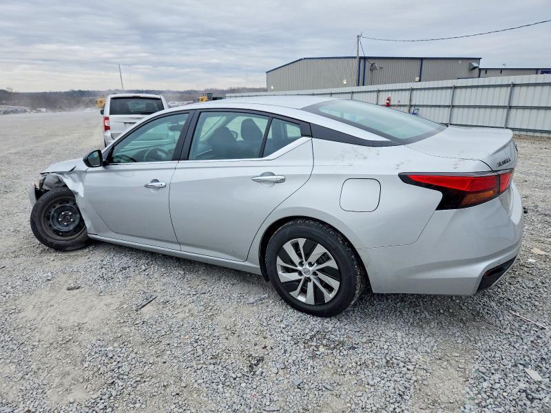 2024 Nissan Altima 2.5 s